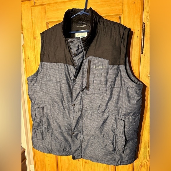 Columbia Insulated Vest Men’s Size XL Omni Shield Technology - Picture 5 of 11